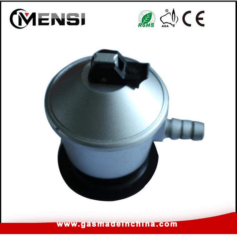 Low pressure gas regulator